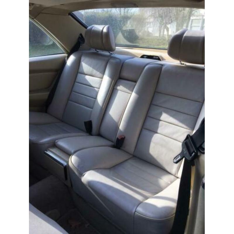 Mercedes S-Klasse 4.2 420 SEC AUT K6 1986 Zwart