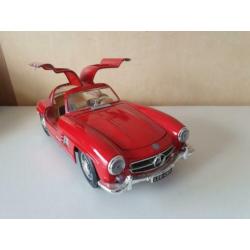 mercedes 300sl 1.18 mooie auto