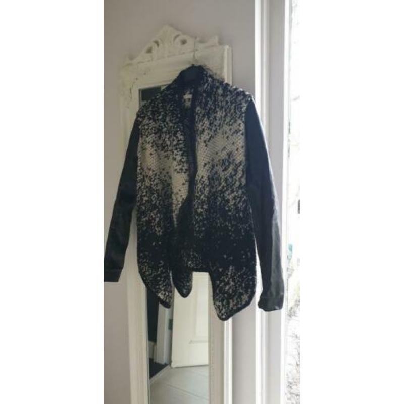 Nikkie vest maat 36