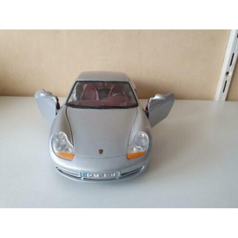 mooie porsche 1.18 auto