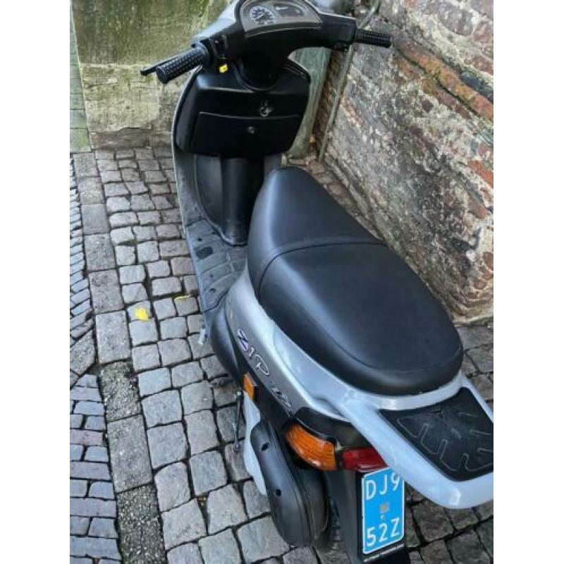Zip type 3