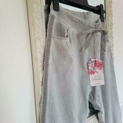 Jeans stretch one size tot 42/44 nieuw