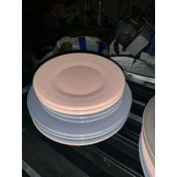 Servies nieuw!