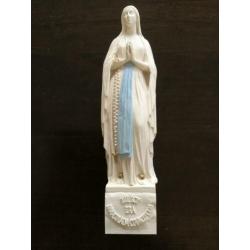 Maria beeld Notre Dame Lourdes