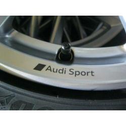 2 sets orig. Audi Sport A4 18 inch velgen 8W NIEUW S line
