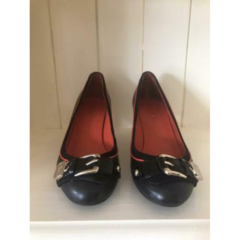 Guess pumps maat 36