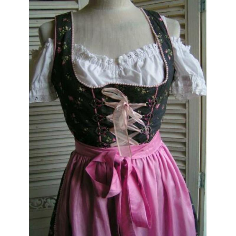 tiroler dirndl jurk schort blouse maat 34 nr LL 773