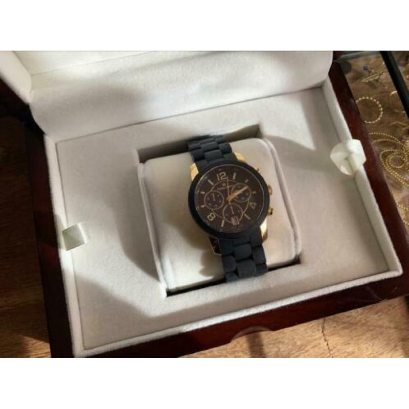 Mathieu Legrand Zwitsers horloge voor dames