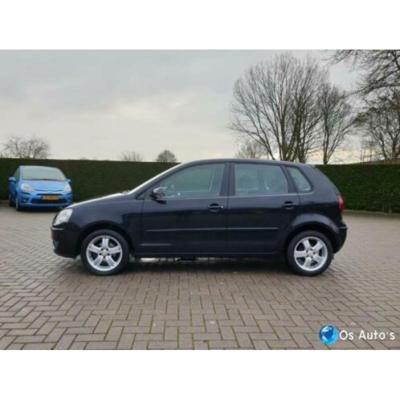 Volkswagen Polo 1.4 16V Comfortline D.RIEM V.V*TOP STAAT!