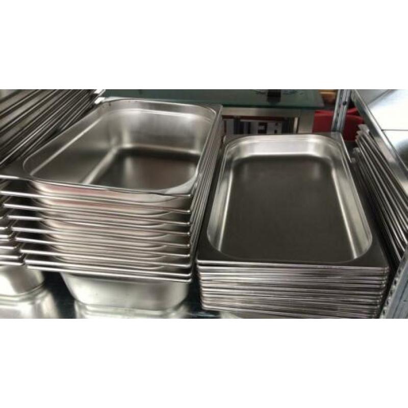 Grote partij gastronorm bakken op voorraad ruim 700 stuks !!
