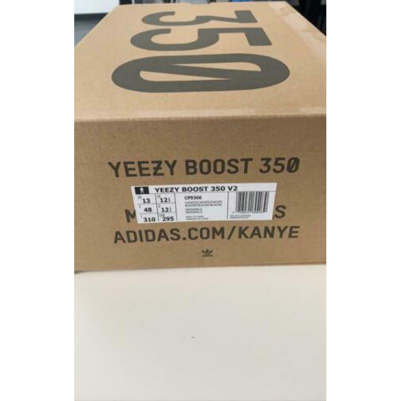 Adidas Yeezy boost 350 v2 triple white maat 48