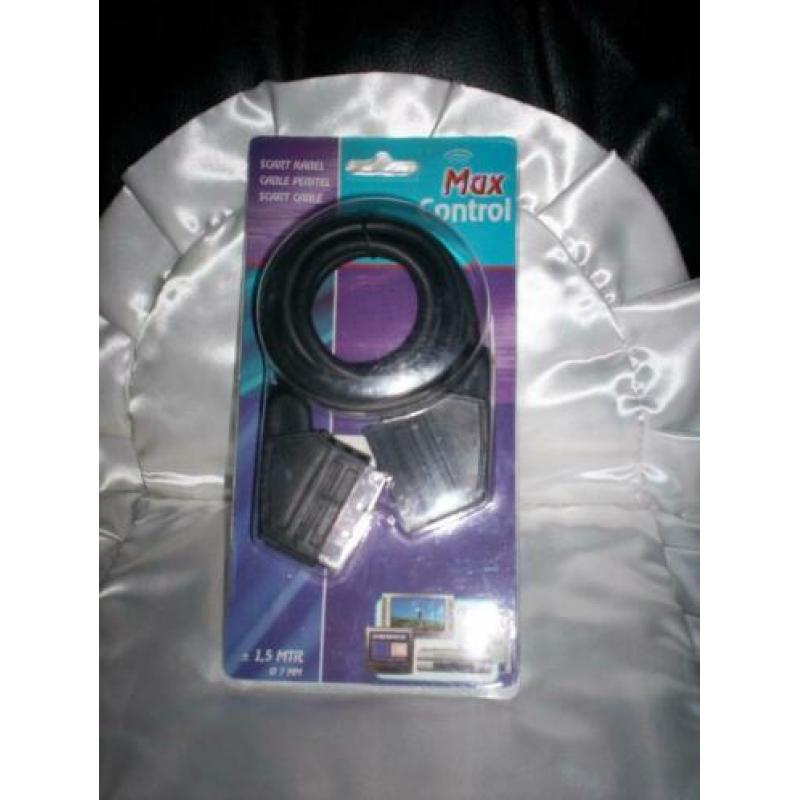Nieuw Scart Kabel.