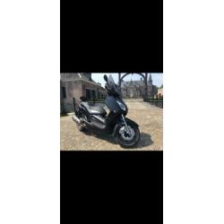Yamaha x max 250! PackerdBell. 5000 km. 2013. NIEUWSTAAT!!