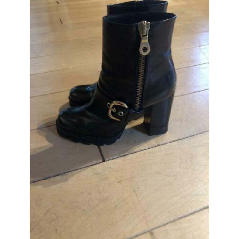 Mooie stoere boots enkel laarsjes van essentiel Antwerp 38