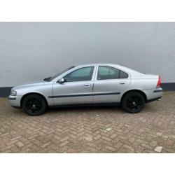 Volvo S60 2.4 - Automaat