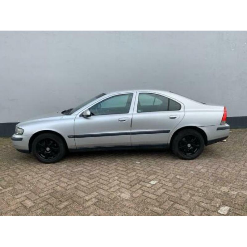 Volvo S60 2.4 - Automaat