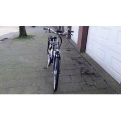 Elektrische Heren fiets amslod in nieuw staat