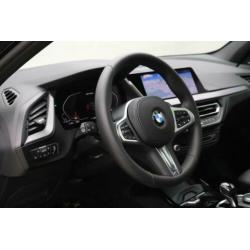 BMW 1 Serie M135i xDrive High Executive | BMW Connected Pack