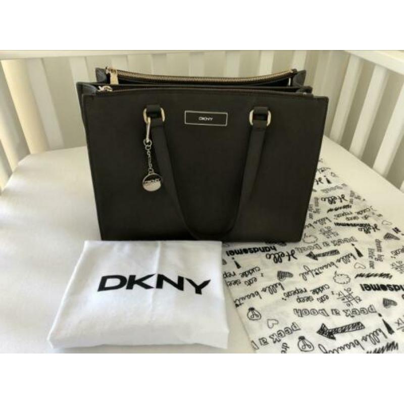 Tas van DKNY legergroen/bruin