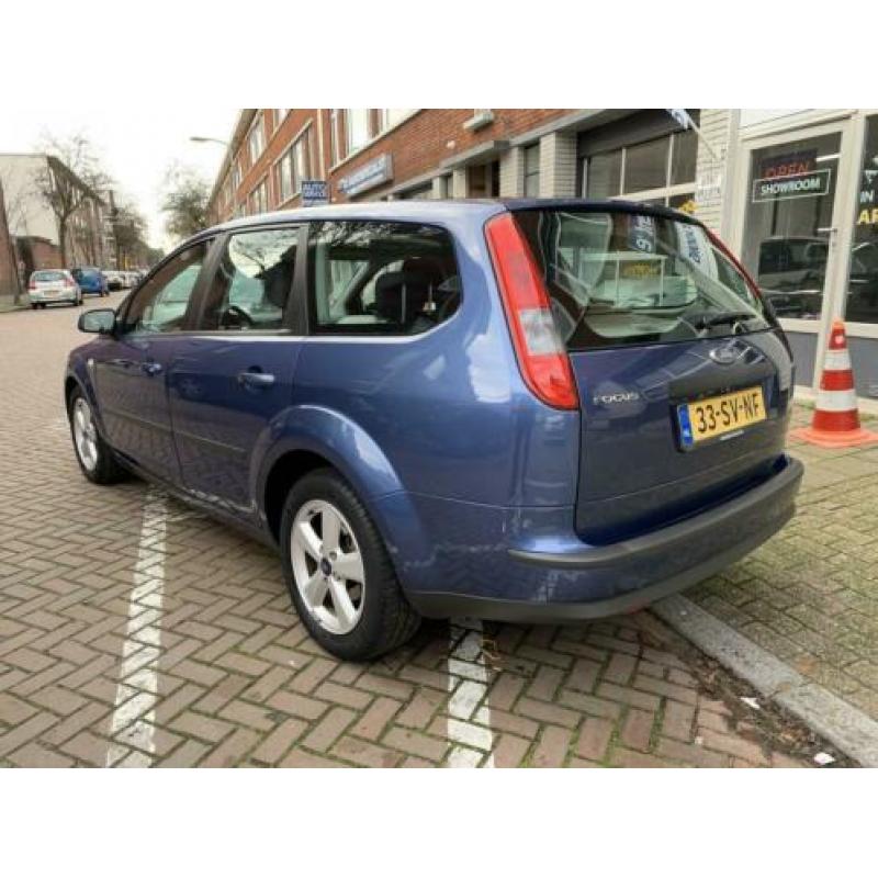 Ford Focus Wagon 1.6-16V Futura (bj 2006)