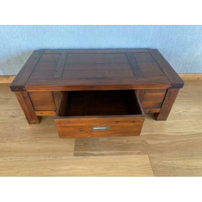 Salontafel met lade