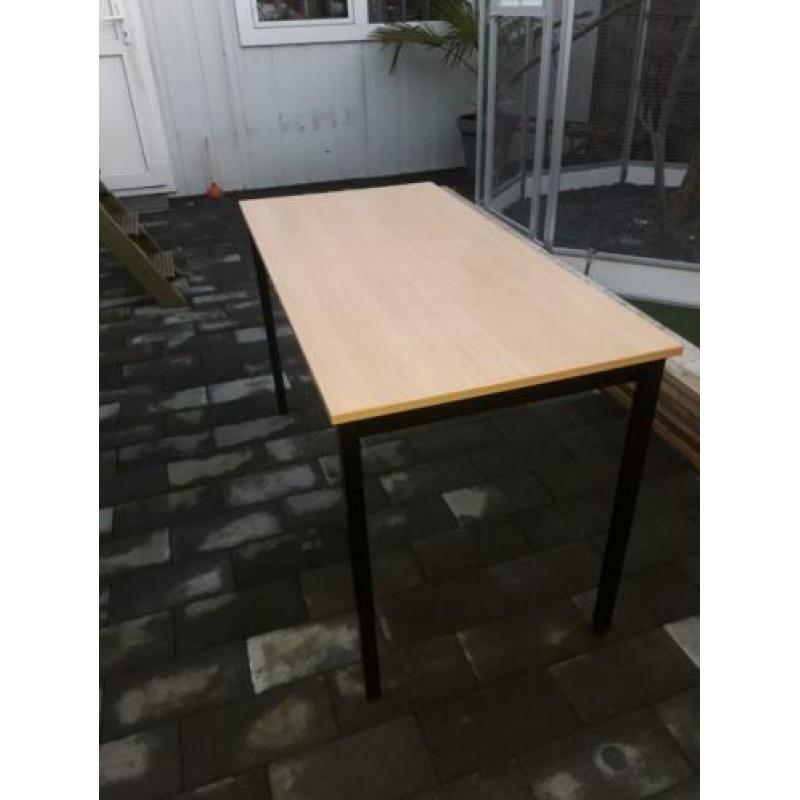 Te koop kantine/kantoor tafel