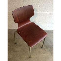 Set van 7 industriële stoelen, mooie staat, vintage design