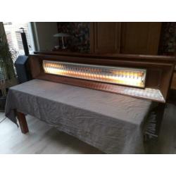 l-2.05 B 0.43 H O.27 biljartlamp..koper en hout...