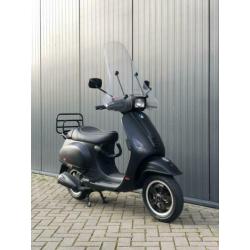 Vespa Sport Snor 2014 Zwart LED