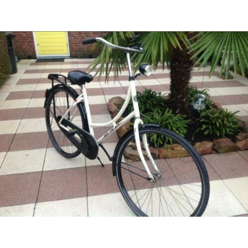 Opoefiets, studentenfiets, opoe fiets stationfiets, omafiets