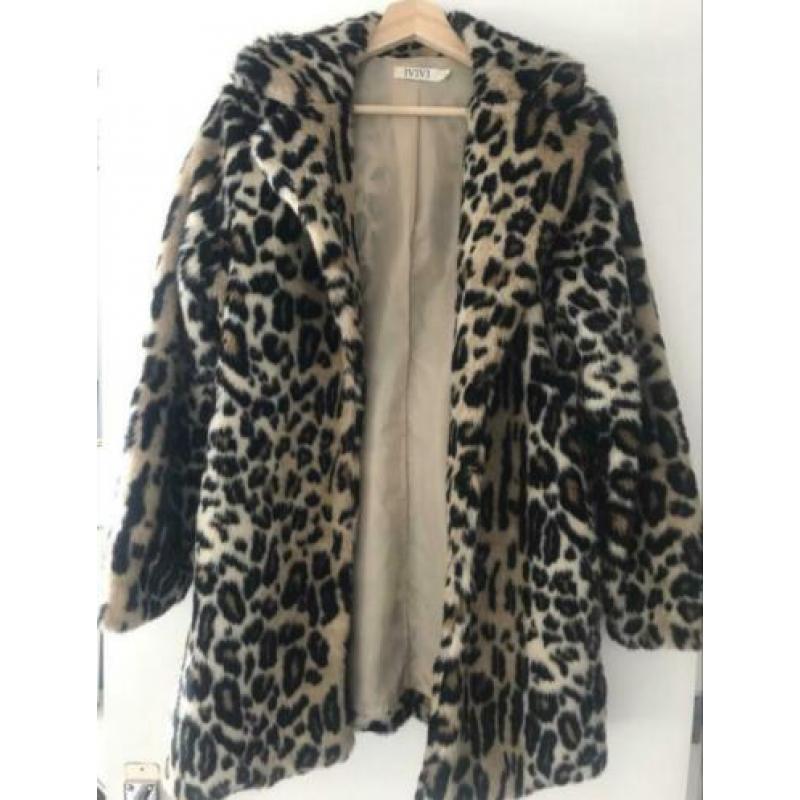 Faux fur luipaard jas