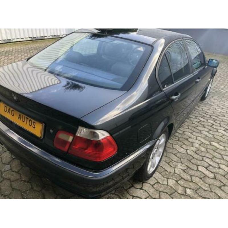 BMW 3-serie 318i Executive !5DRS!AUTOMAAT!