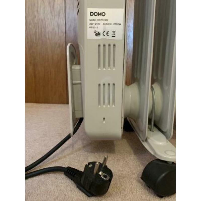 Mooie olieradiator / portable bijzetkachel van DOMO!