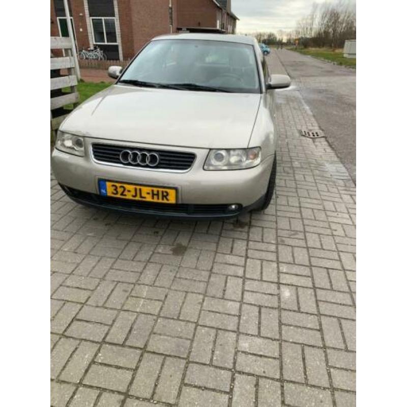 Audi A3 1.9 TDI 96KW 3D 2002 Beige