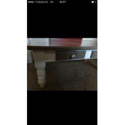 Tafel grenen. Ophalen in den haag??