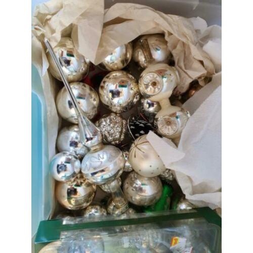 Partij voornamelijk oude echt glazen kerstballen