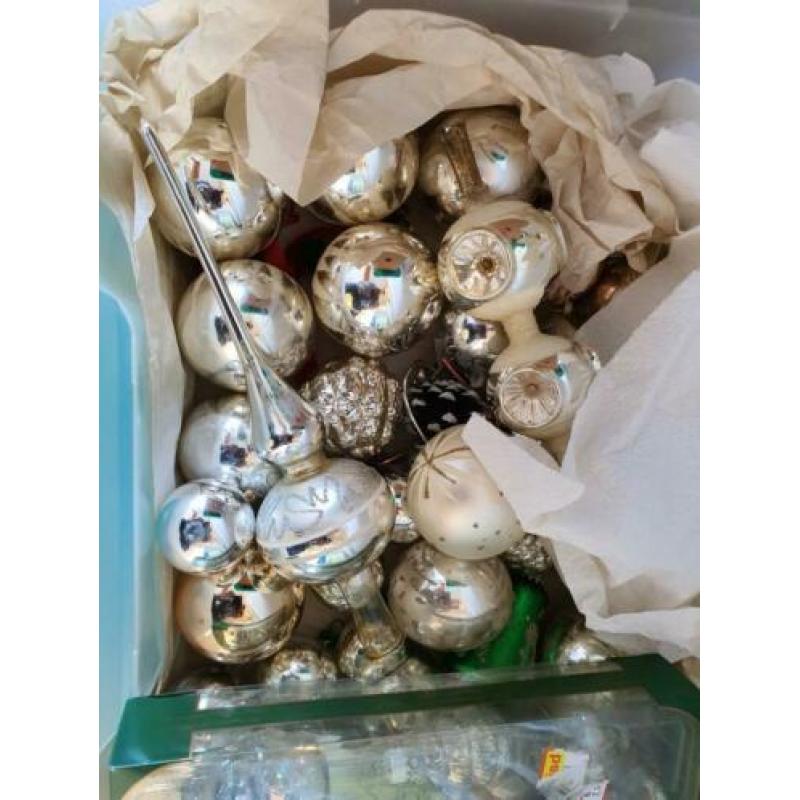 Partij voornamelijk oude echt glazen kerstballen
