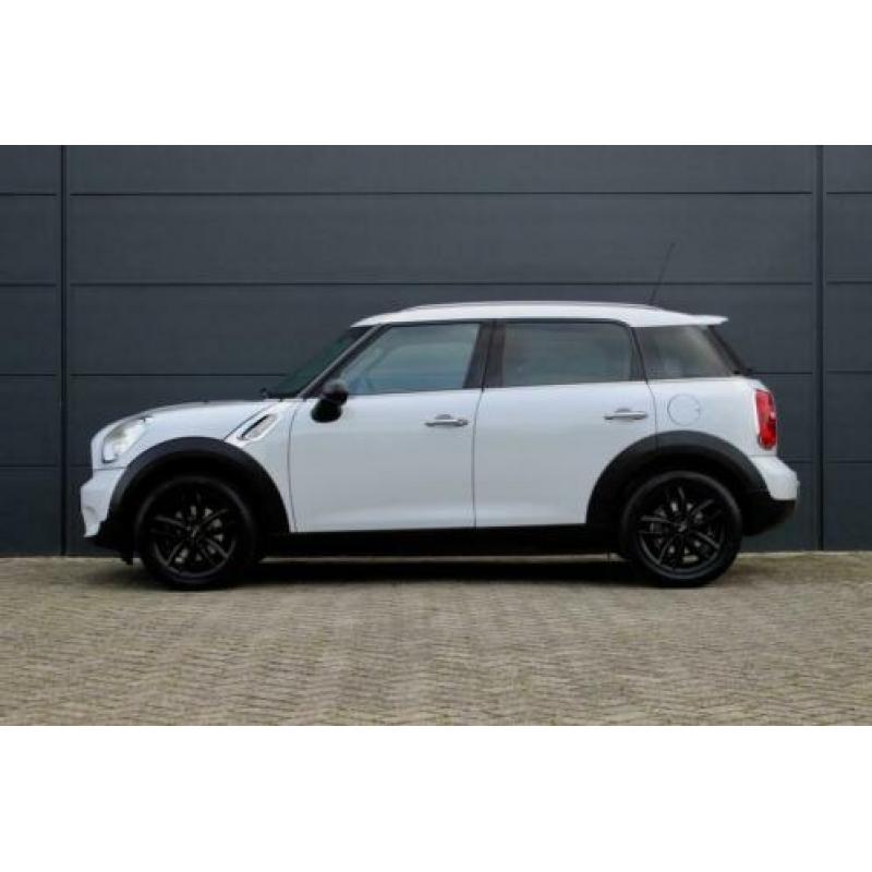 Mini Mini Countryman 1.6 One Edition (NAVIGATIE, AIRCO, CRUI