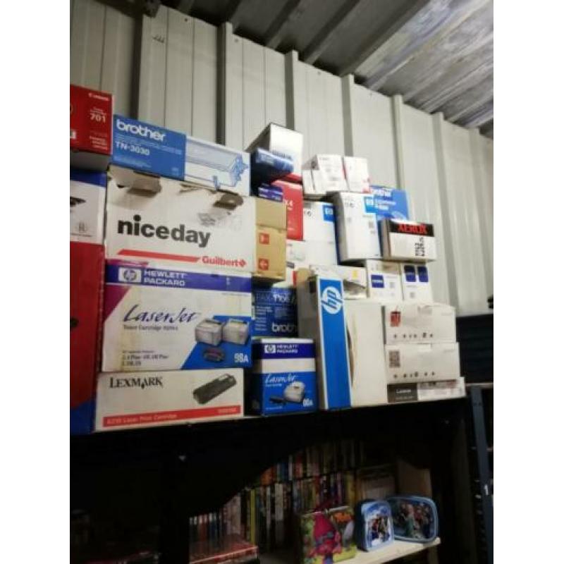 Toners, meer dan 600 stuks.