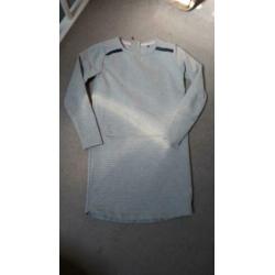 Gave jurk van LEVV Mt. 152