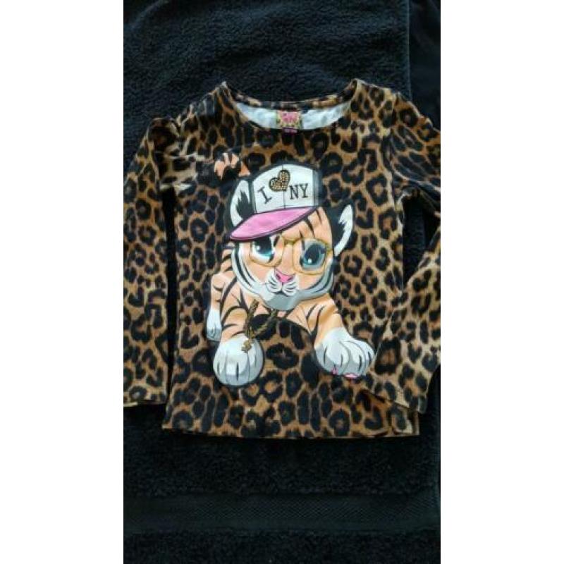7 Tshirt GIRL COOLCAT/DISNEY mt 122-128.Samen een prijs .