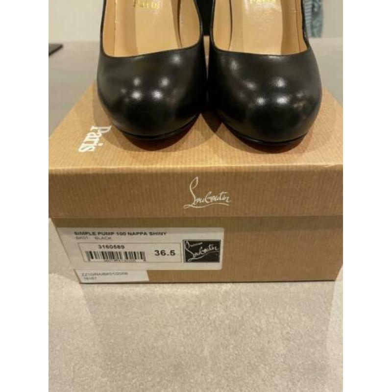 Nieuwe en omgedragen Louboutin simple pump maat 36,5
