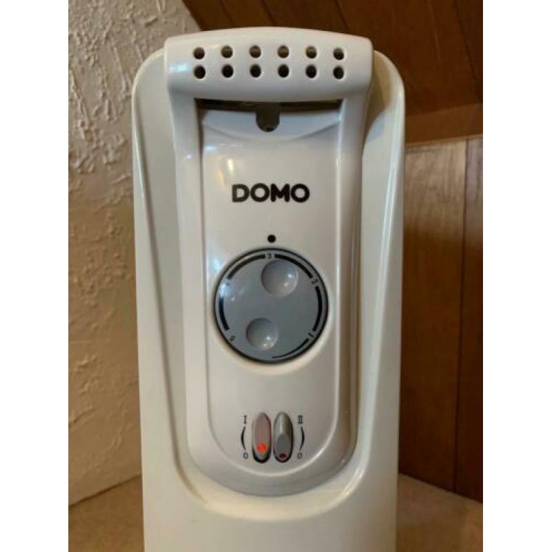 Mooie olieradiator / portable bijzetkachel van DOMO!