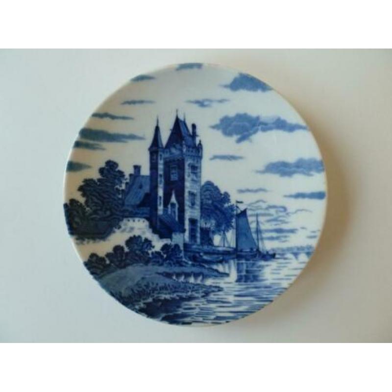 Te Koop: Bord in Delfs Blauw (Mosa) diam. 17 cm.