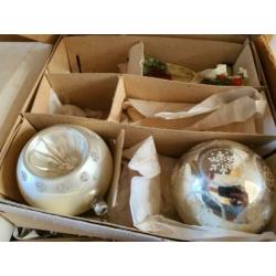 Partij voornamelijk oude echt glazen kerstballen