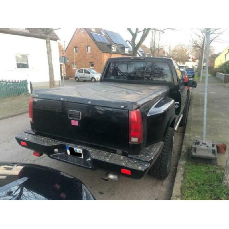 GMC Sierra/Chevy K1500 gerestaureerd!