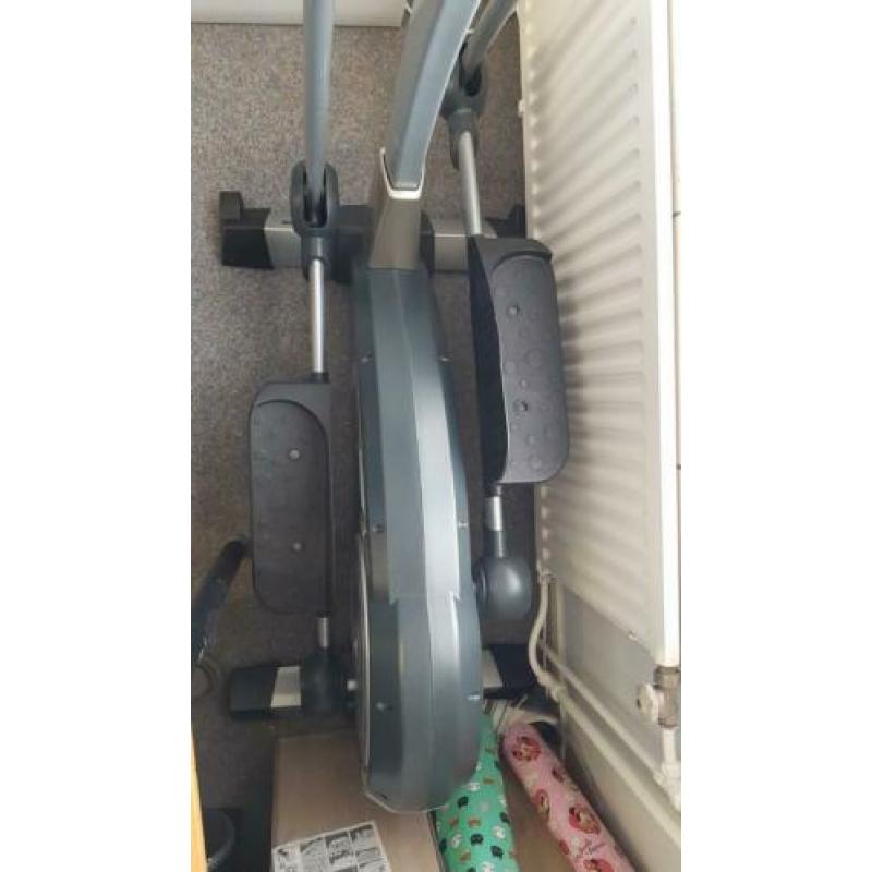 Kettler crosstrainer. Zgan