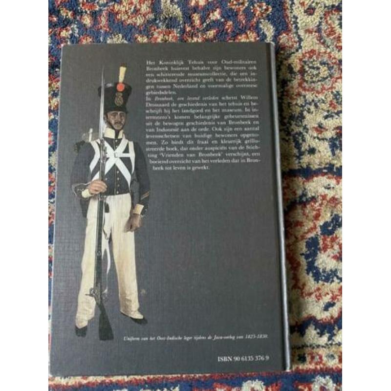 Bronbeek een levend verleden Willem Drossaard Hardcover, 13