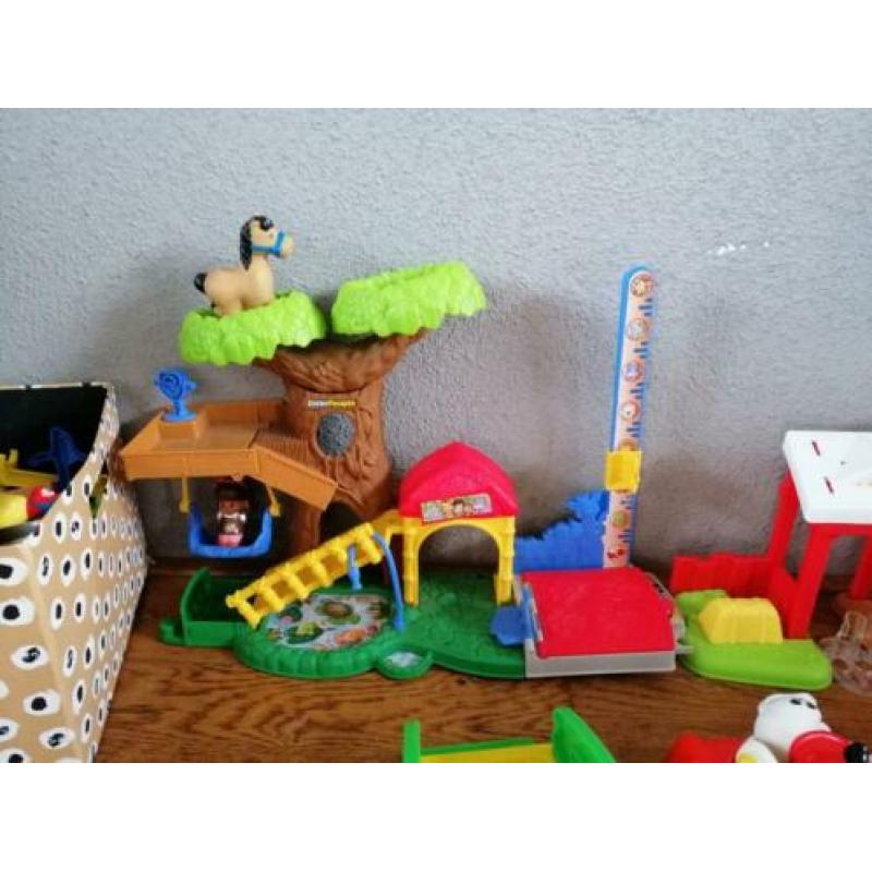 Veel little people
