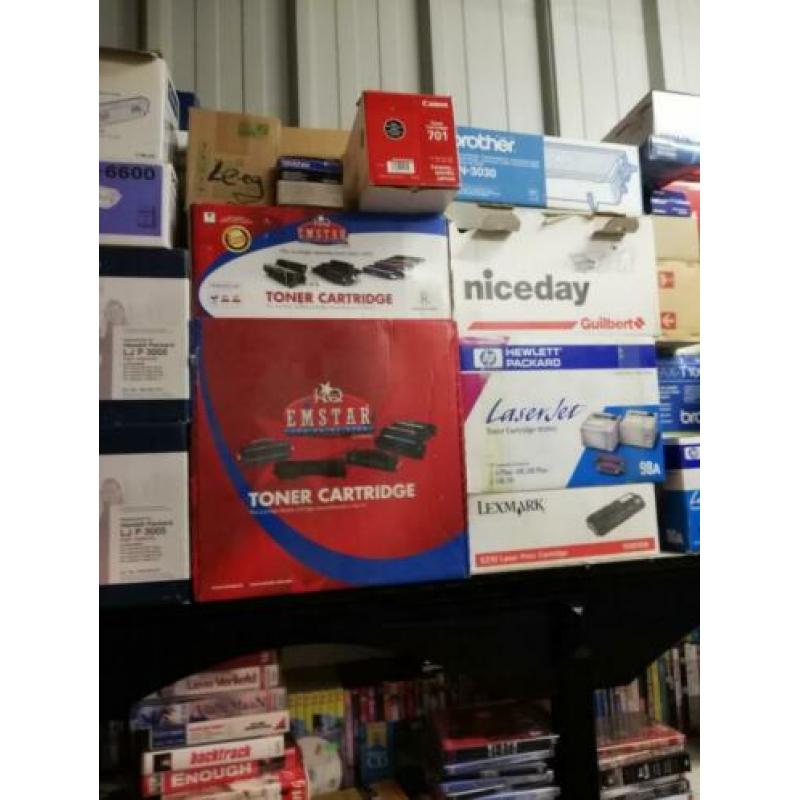 Toners, meer dan 600 stuks.